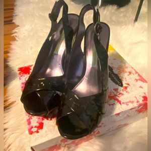 Chinese laundry peep toe heels